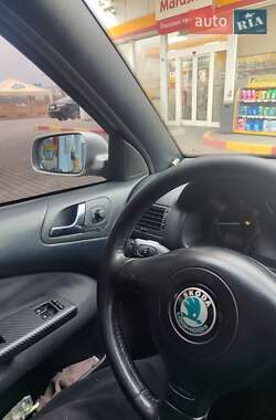 Лифтбек Skoda Octavia 2006 в 