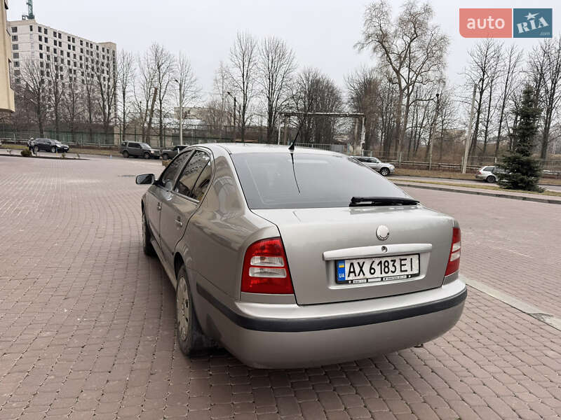Лифтбек Skoda Octavia 2007 в Змиеве