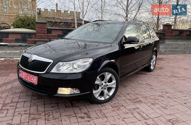 Универсал Skoda Octavia 2012 в Ровно