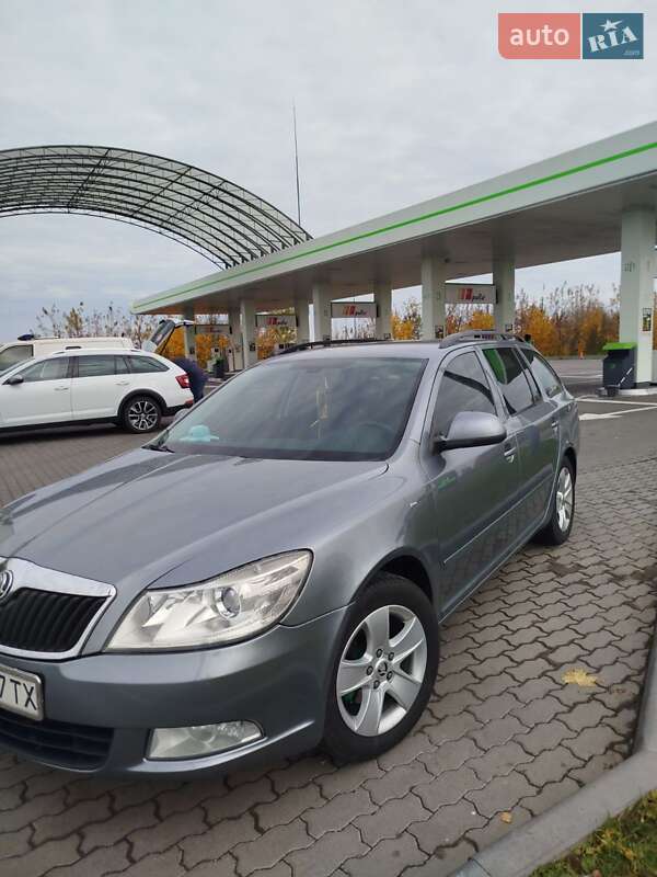 Универсал Skoda Octavia 2012 в Буче