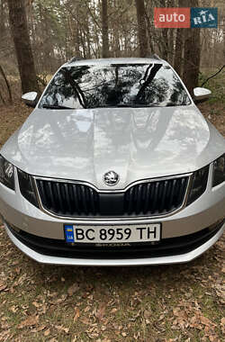 Універсал Skoda Octavia 2019 в Бродах