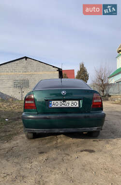 Лифтбек Skoda Octavia 1998 в 