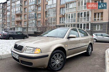 Ліфтбек Skoda Octavia 2005 в Києві