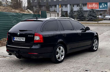 Универсал Skoda Octavia 2012 в 