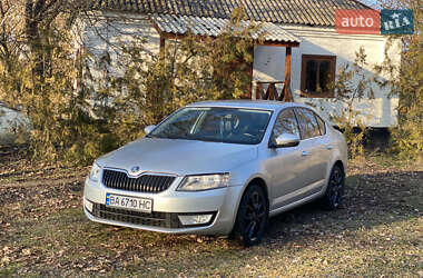 Лифтбек Skoda Octavia 2013 в Кропивницком