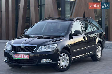 Универсал Skoda Octavia 2010 в Луцке