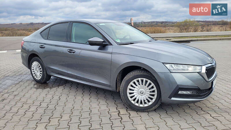 Skoda Octavia 2023