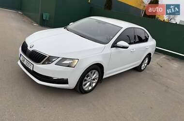 Ліфтбек Skoda Octavia 2017 в Бучі