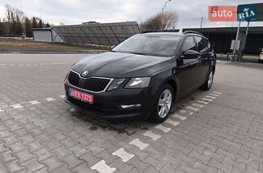 Універсал Skoda Octavia 2018 в Луцьку