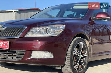 Универсал Skoda Octavia 2010 в Луцке