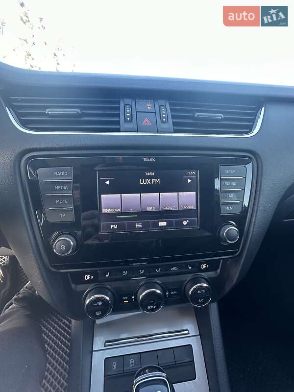 Універсал Skoda Octavia 2013 в Чернівцях