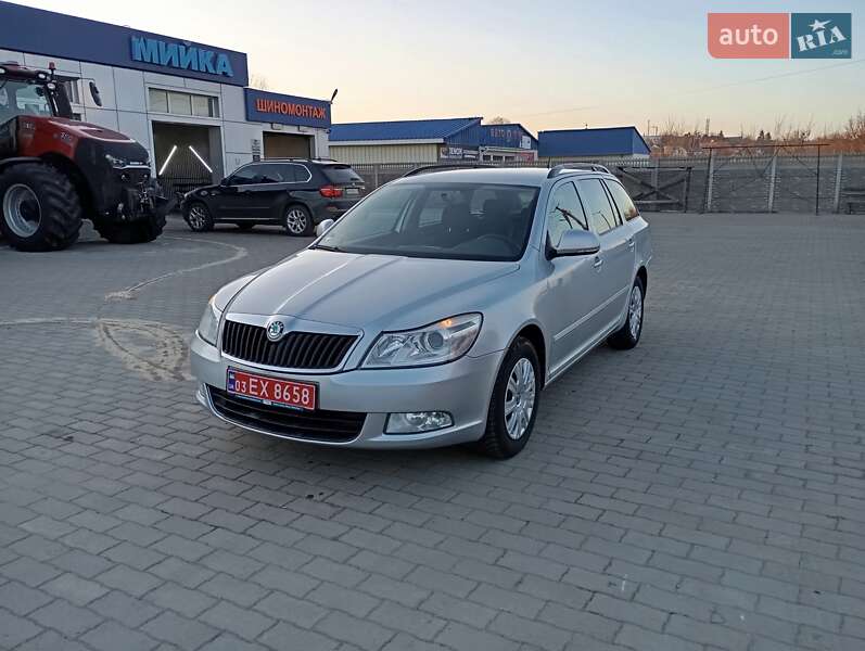 Универсал Skoda Octavia 2009 в Житомире