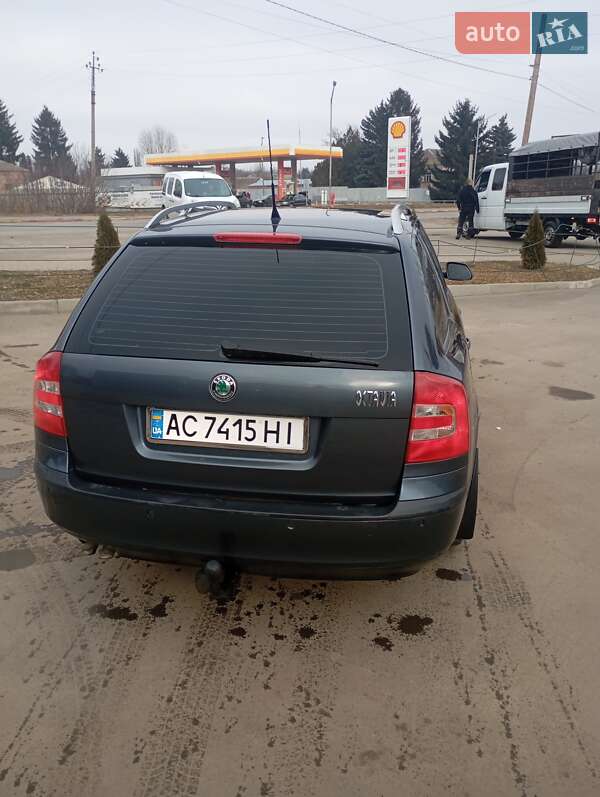 Универсал Skoda Octavia 2007 в Нововолынске