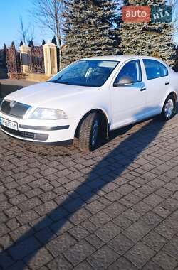 Лифтбек Skoda Octavia 2012 в 
