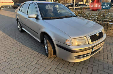 Ліфтбек Skoda Octavia 2009 в Дніпрі