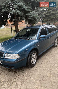 Універсал Skoda Octavia 2003 в Кропивницькому