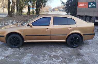 Лифтбек Skoda Octavia 2001 в Каменском