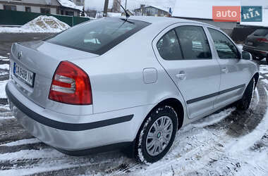 Лифтбек Skoda Octavia 2006 в Смеле