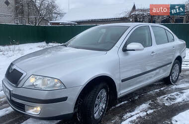 Лифтбек Skoda Octavia 2006 в Смеле