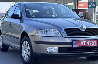 Лифтбек Skoda Octavia 2007 в Житомире