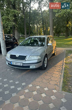 Универсал Skoda Octavia 2008 в Ирпене