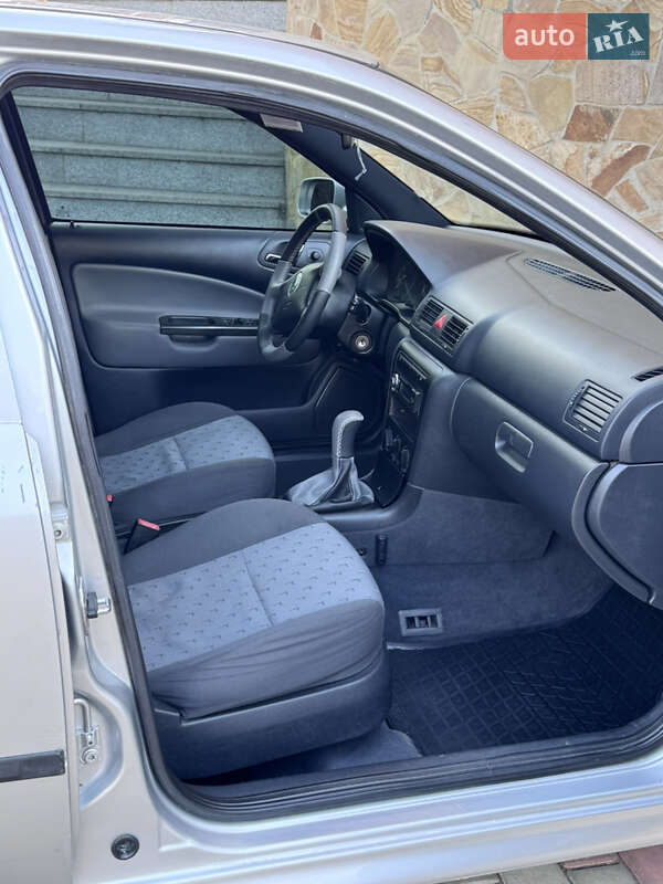 Ліфтбек Skoda Octavia 2002 в Житомирі фото 7 Ліфтбек Skoda Octavia 2002 в Житомирі