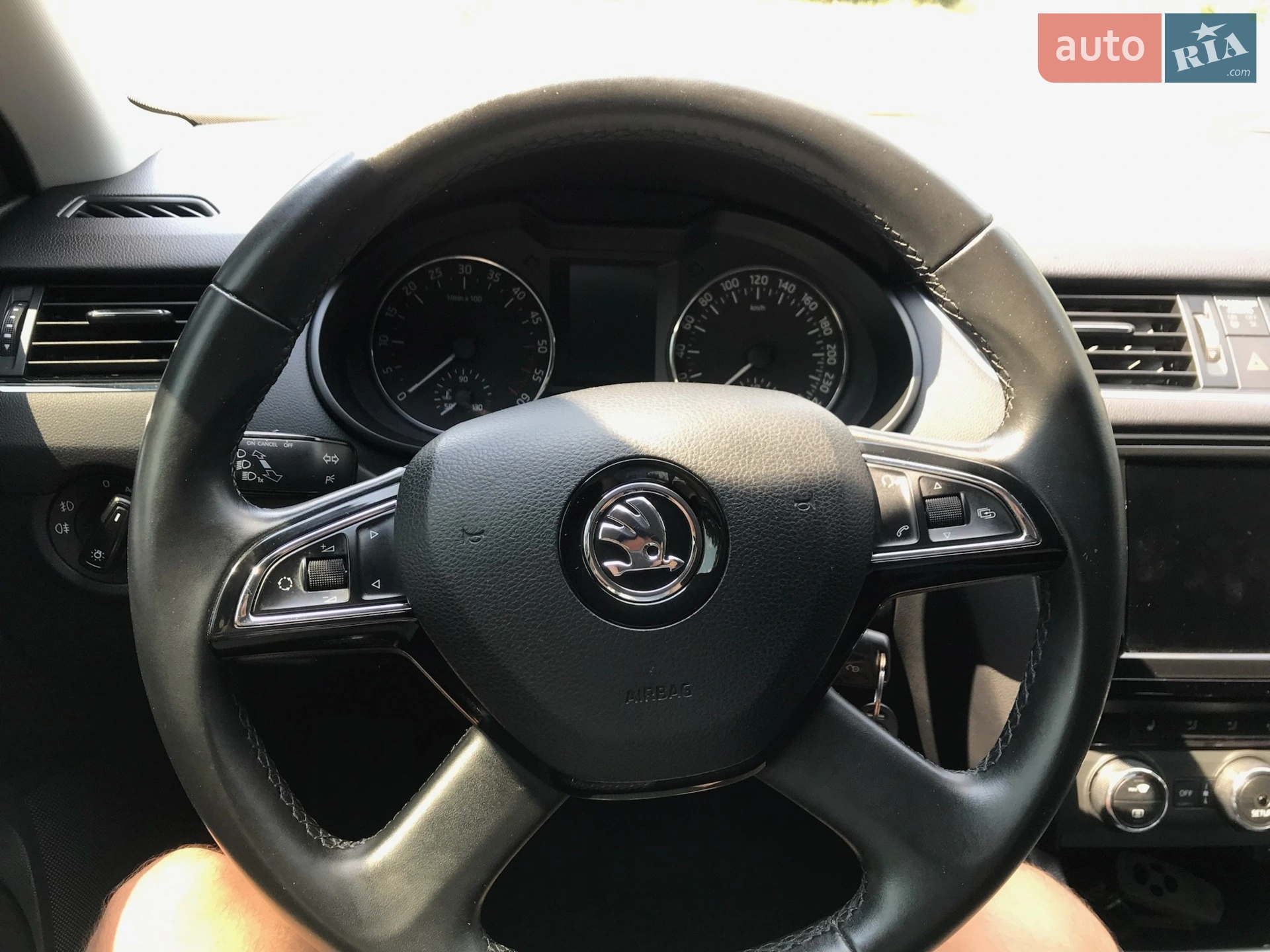 2015 Skoda Octavia - мініатюра 23