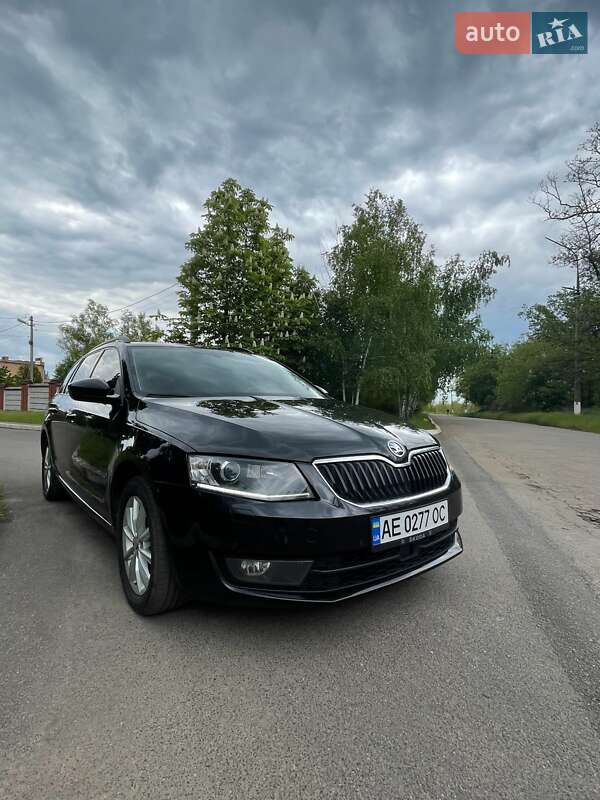 Універсал Skoda Octavia 2015 в Кривому Розі