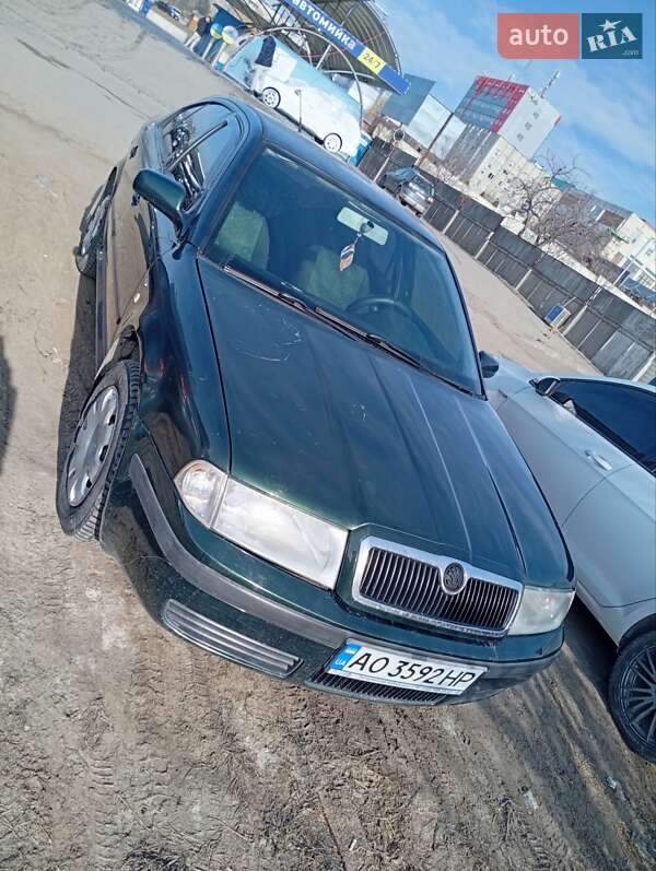 Ліфтбек Skoda Octavia 2002 в Львові