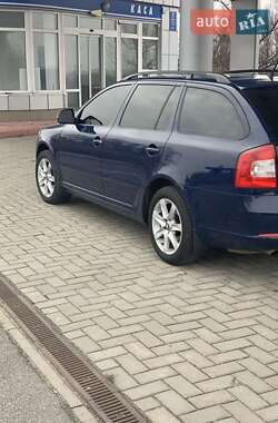 Универсал Skoda Octavia 2011 в Виннице