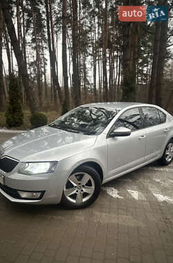 Лифтбек Skoda Octavia 2013 в 