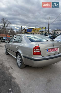 Лифтбек Skoda Octavia 2004 в Сумах