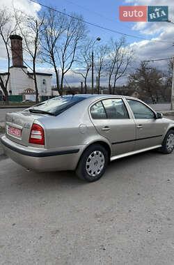 Лифтбек Skoda Octavia 2004 в Сумах