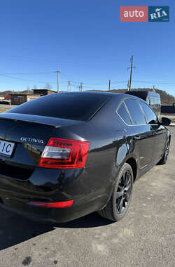 Лифтбек Skoda Octavia 2013 в Иршаве