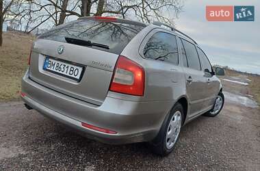 Універсал Skoda Octavia 2011 в Шостці