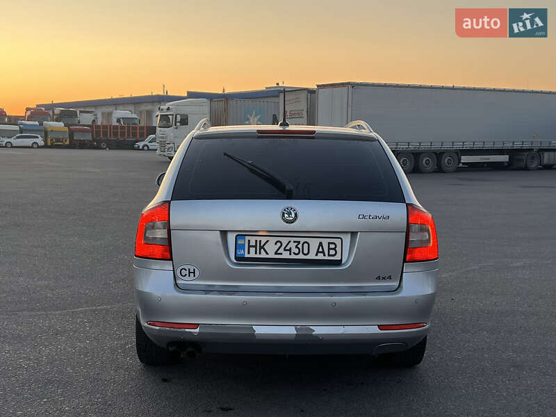 Универсал Skoda Octavia 2012 в Сарнах