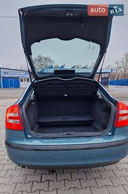 Лифтбек Skoda Octavia 2007 в Гадяче