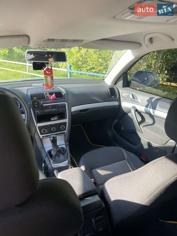 Ліфтбек Skoda Octavia 2009 в Полтаві