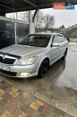 Ліфтбек Skoda Octavia 2008 в Ужгороді