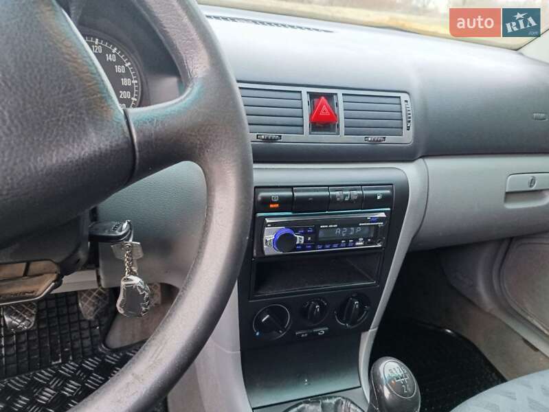Лифтбек Skoda Octavia 1999 в Харькове фото 13 Лифтбек Skoda Octavia 1999 в Харькове