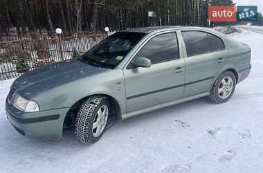 Ліфтбек Skoda Octavia 2001 в Золочеві