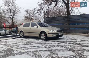 Лифтбек Skoda Octavia 2007 в Одессе