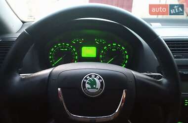 Лифтбек Skoda Octavia 2008 в 