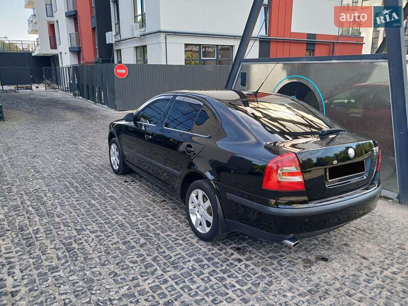 Ліфтбек Skoda Octavia 2008 в Львові