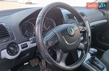 Универсал Skoda Octavia 2011 в Сарнах