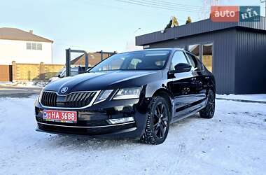 Лифтбек Skoda Octavia 2017 в Луцке