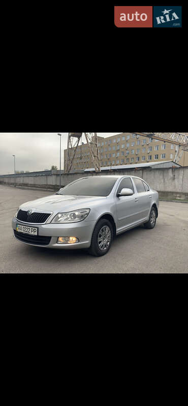 Лифтбек Skoda Octavia 2012 в Киеве
