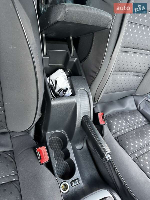 Універсал Skoda Octavia 2012 в Ужгороді