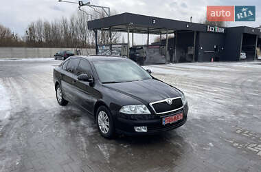 Лифтбек Skoda Octavia 2012 в Луцке