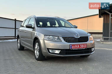 Универсал Skoda Octavia 2015 в Луцке